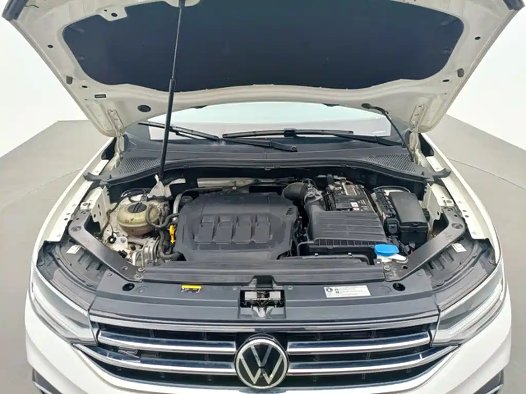 Volkswagen Tiguan L 2022 — фото 9