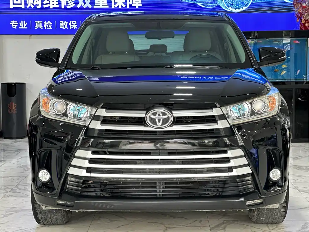 Toyota Highlander 2018 — фото 2