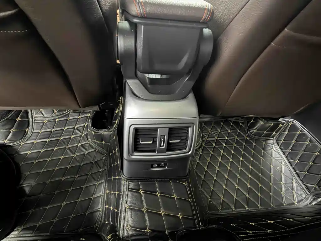 BMW X2 2021 — фото 14