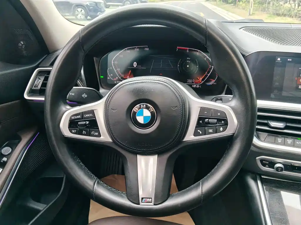 BMW 3 Series 2021 — фото 15