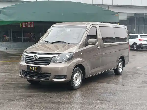 Changan Ruixing M90 2018