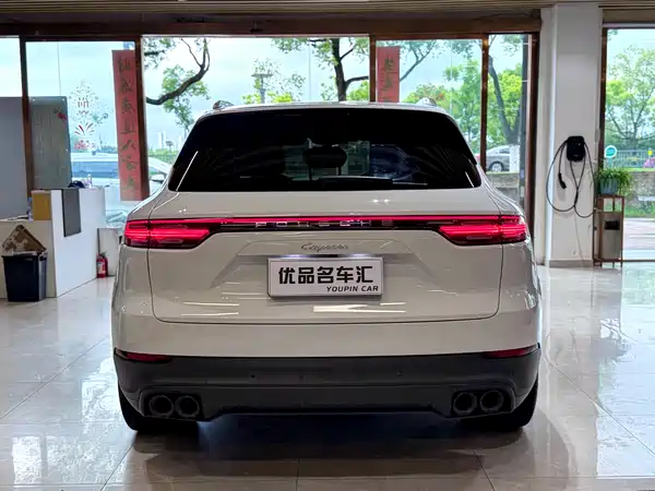 Porsche Cayenne 2019