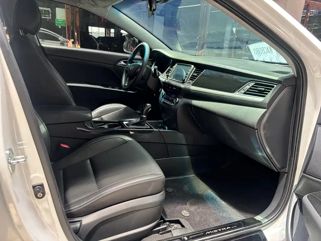 Hyundai Mistra 2018 — фото 15