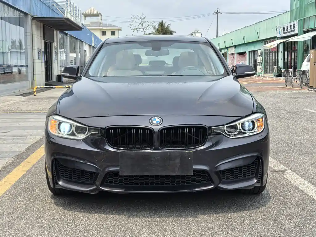 BMW 3 Series 2012 — фото 2