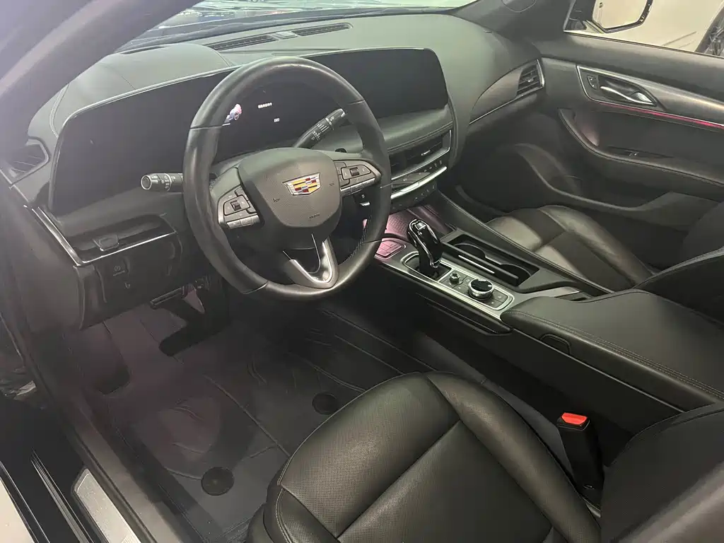 Cadillac CT5 2023 — фото 14