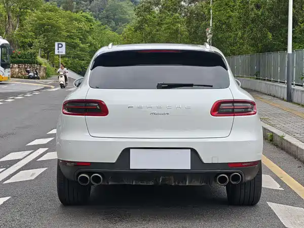 Porsche Macan 2017