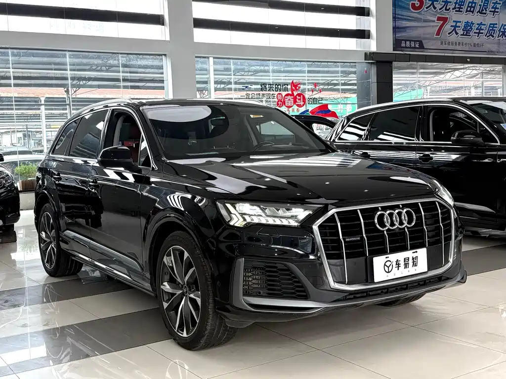 Audi Q7 2020 — фото 3