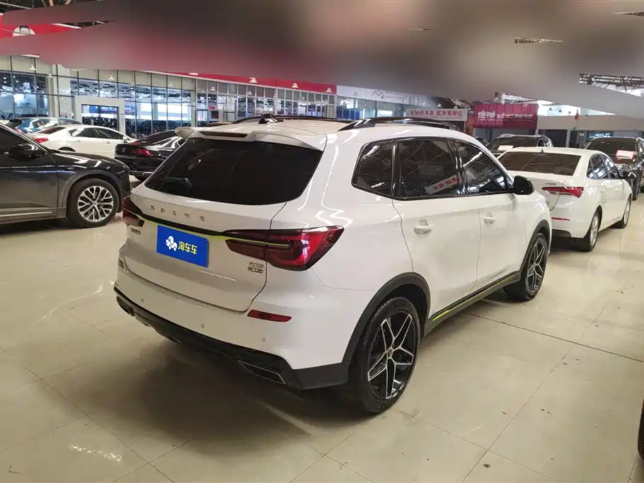 Roewe RX5 2022 — фото 3
