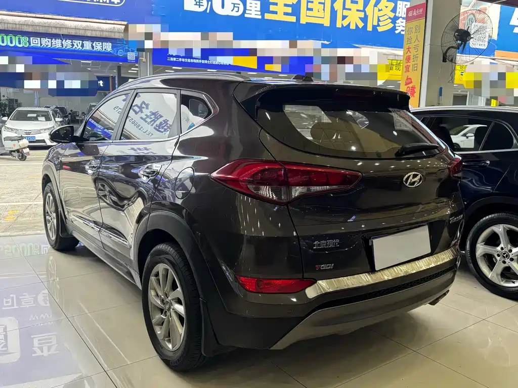 Hyundai Tucson 2016 — фото 13