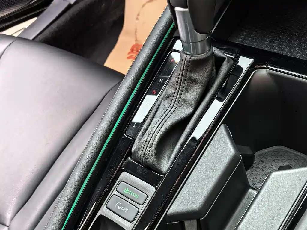 Honda Accord 2024 — фото 19