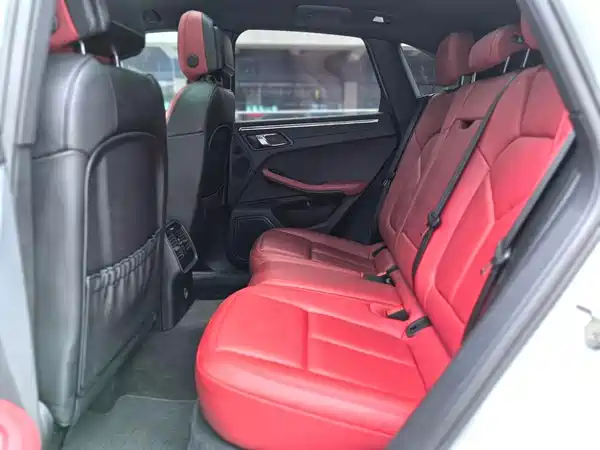 Porsche Macan 2018