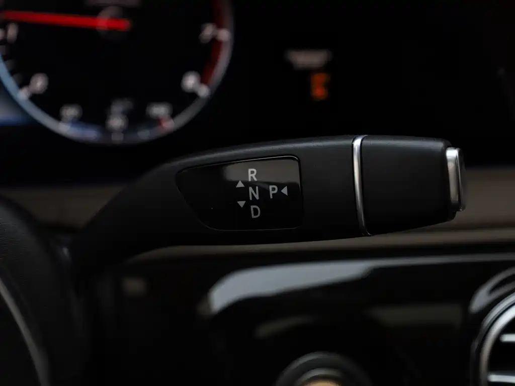 Mercedes-Benz S-Class 2018 — фото 18