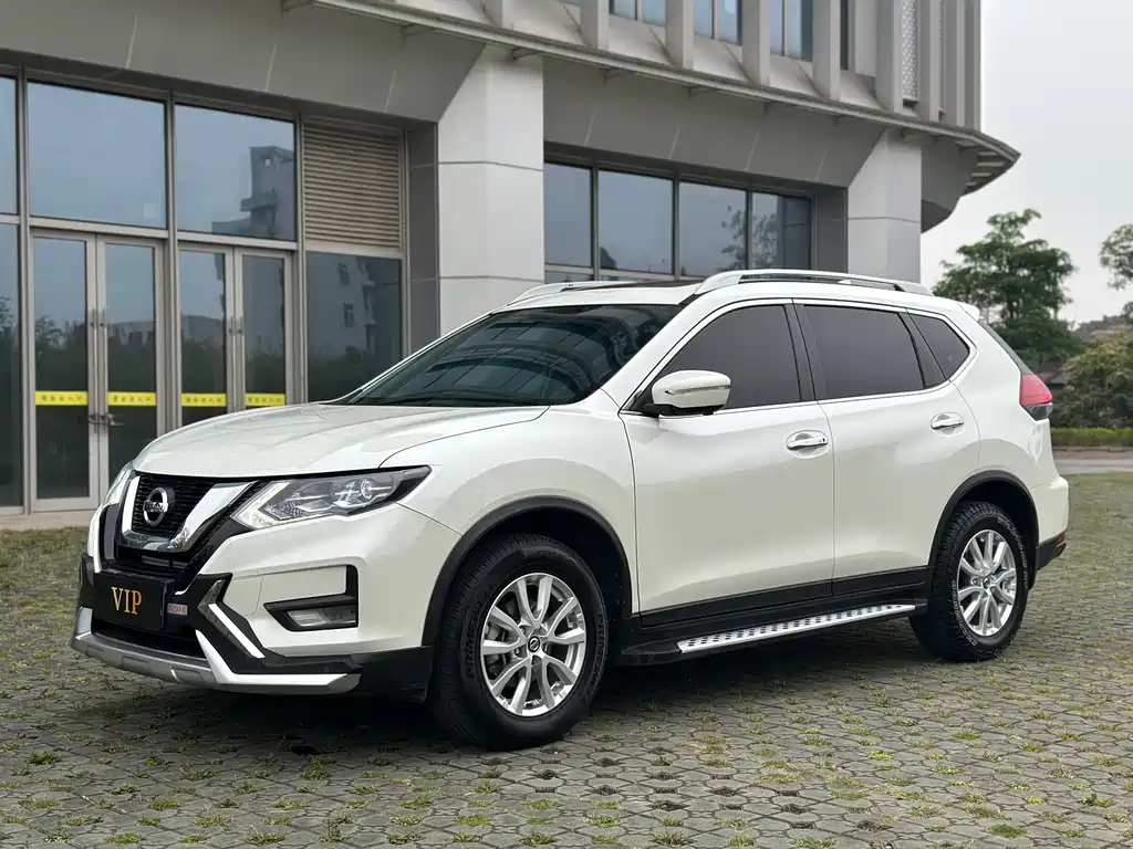 Nissan X-Trail 2020 — фото 1
