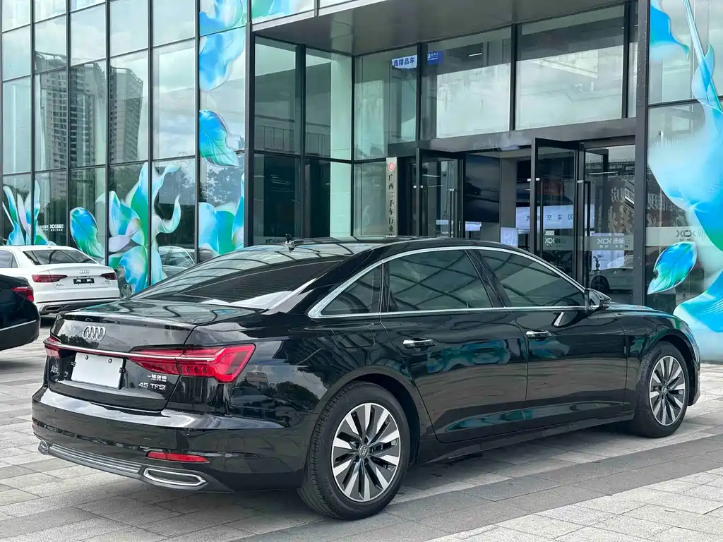 Audi A6L 2019