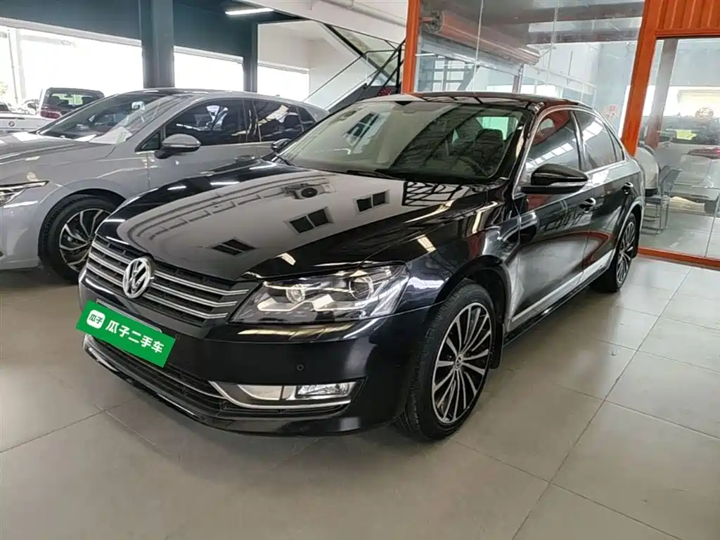 Volkswagen Passat 2015 — фото 2