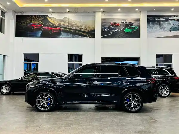 BMW X5 2025