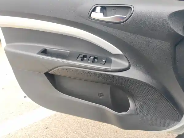Kia KX1 2019