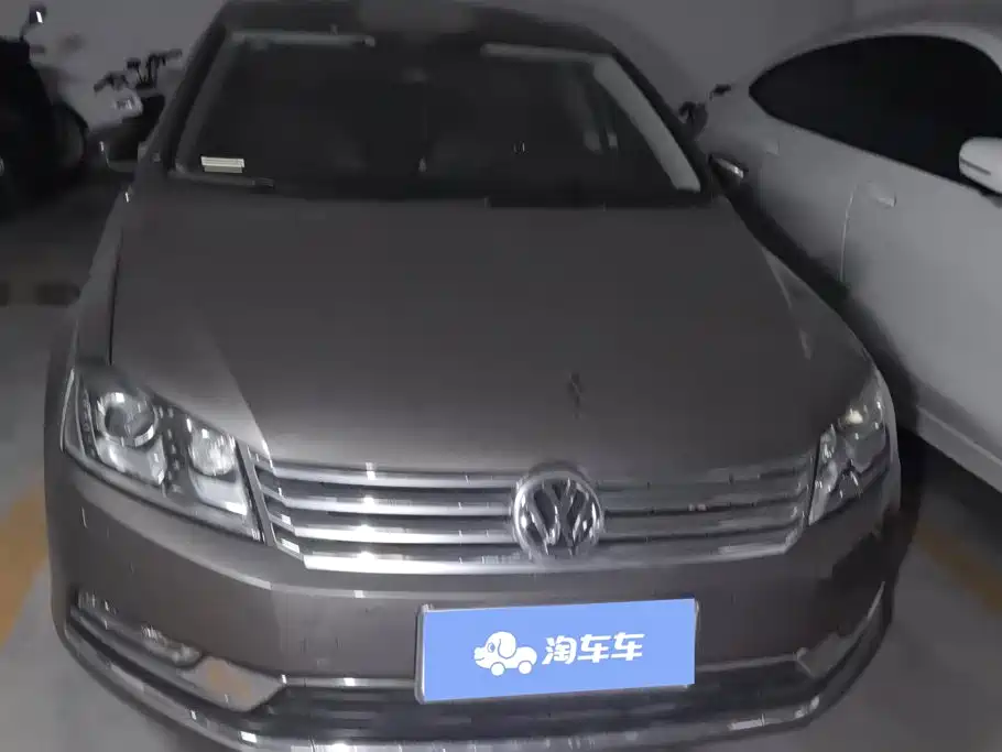 Volkswagen Magotan 2015