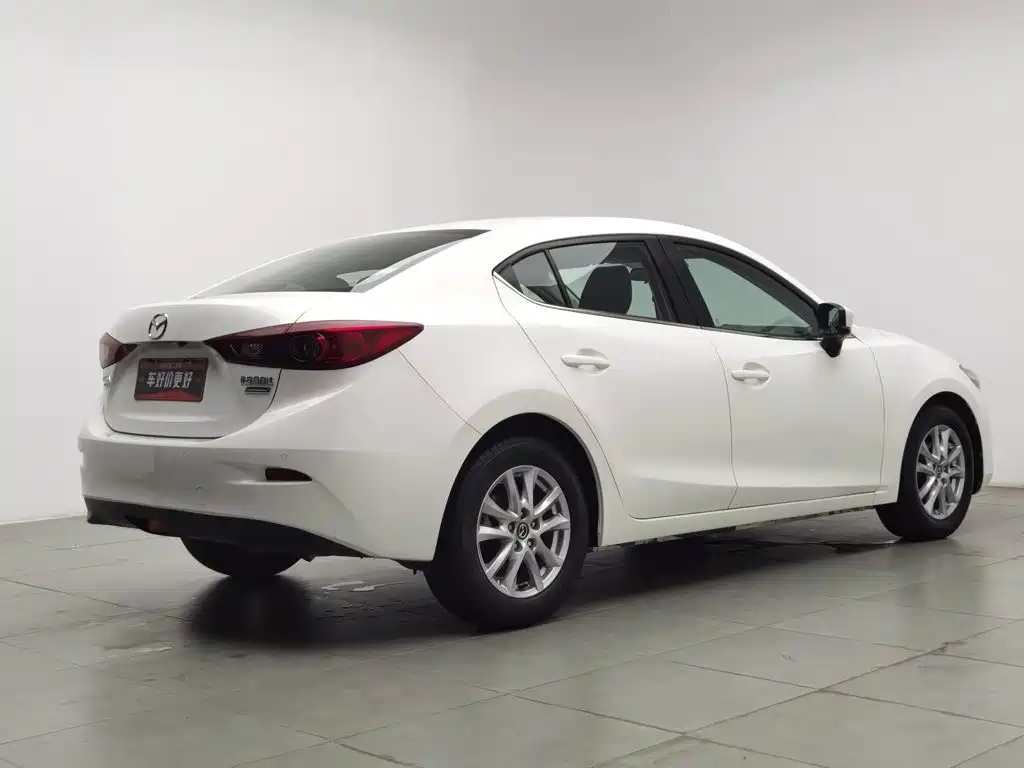 Mazda 3 Axela 2018
