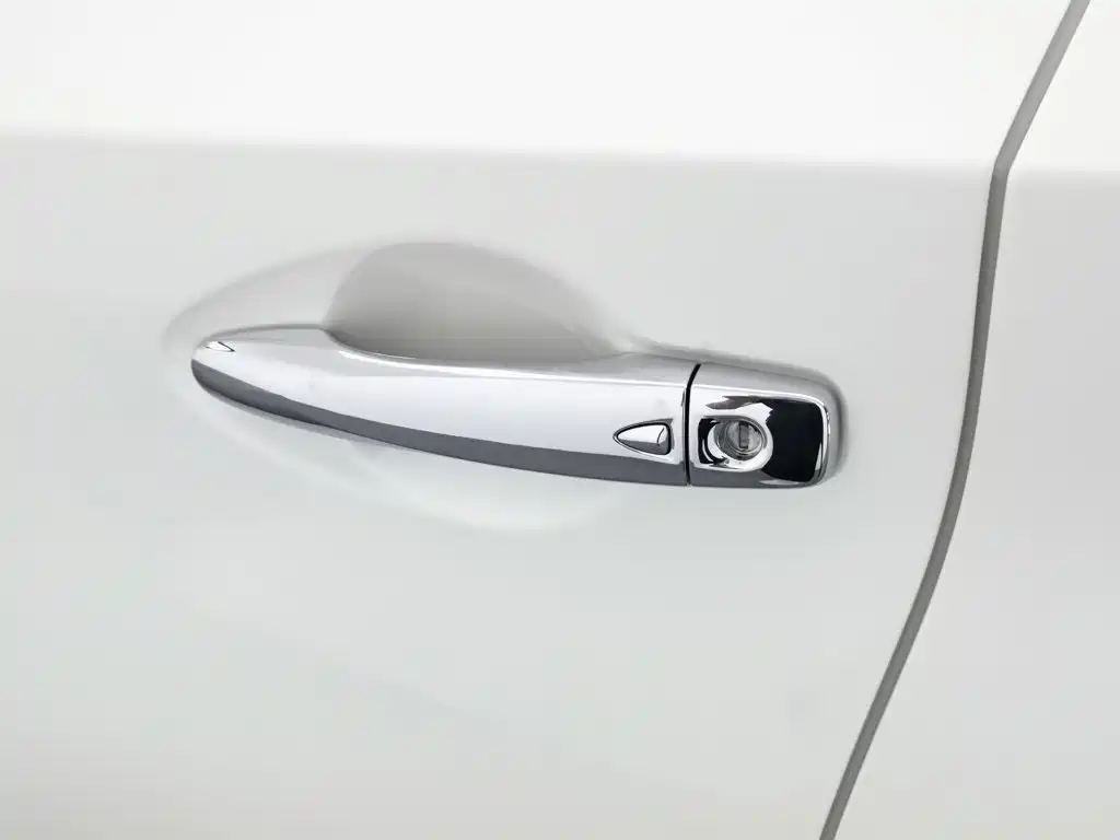 Nissan Murano 2019 — фото 18