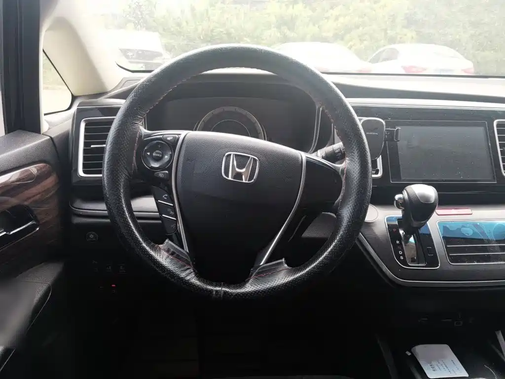 Honda Elysion 2018 — фото 3