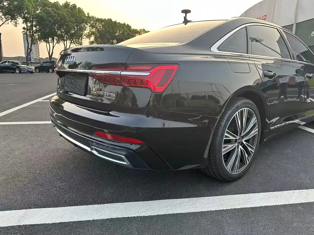 Audi A6L 2022 — фото 11