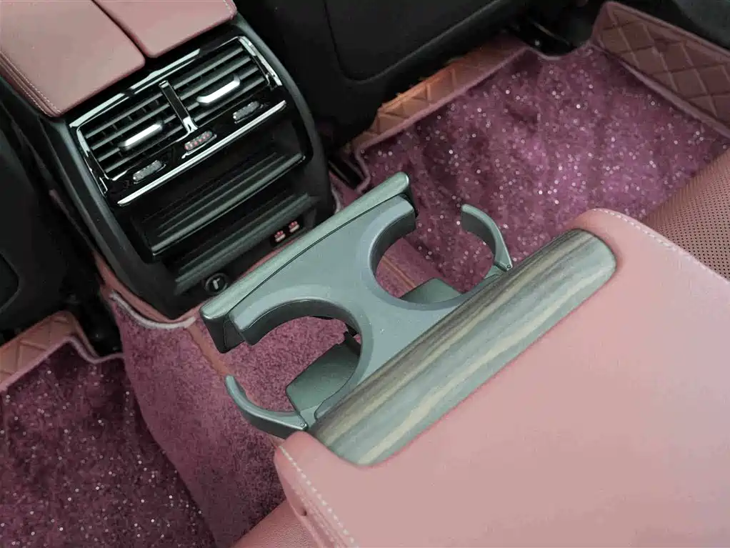 BMW 5 Series 2023 — фото 16