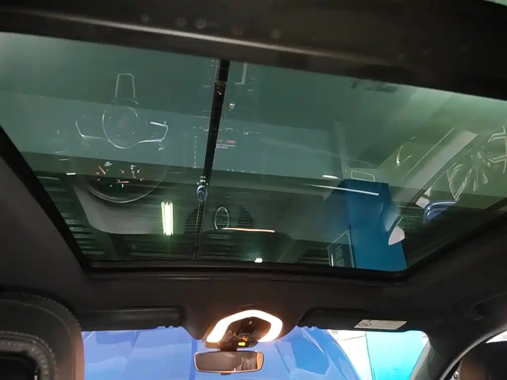 Porsche Macan 2021 — фото 18