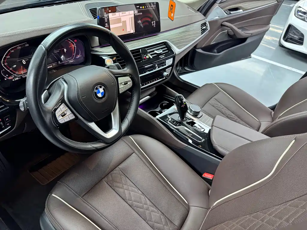 BMW 5 Series 2024