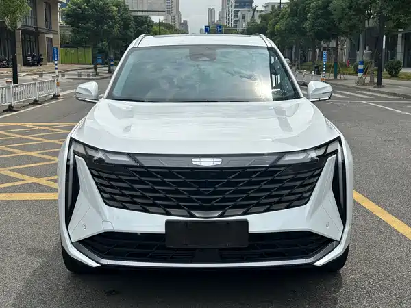 Geely Boyue L 2025