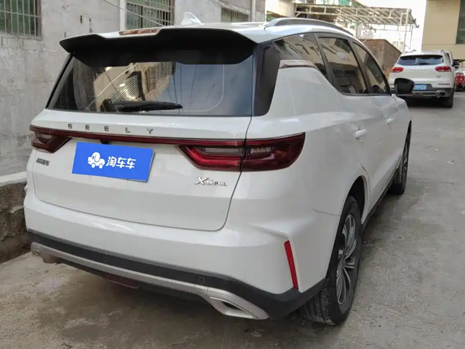 Geely Vision X6 2022 — фото 3