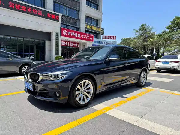 BMW 3 Series GT 2018