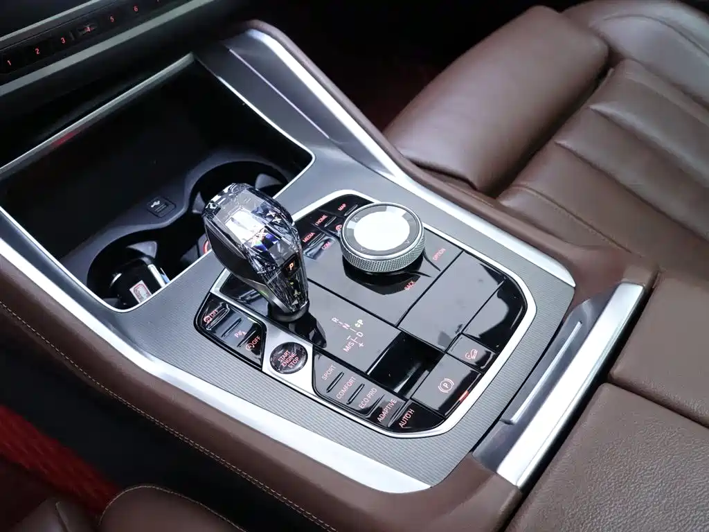 BMW X6 2020 — фото 12