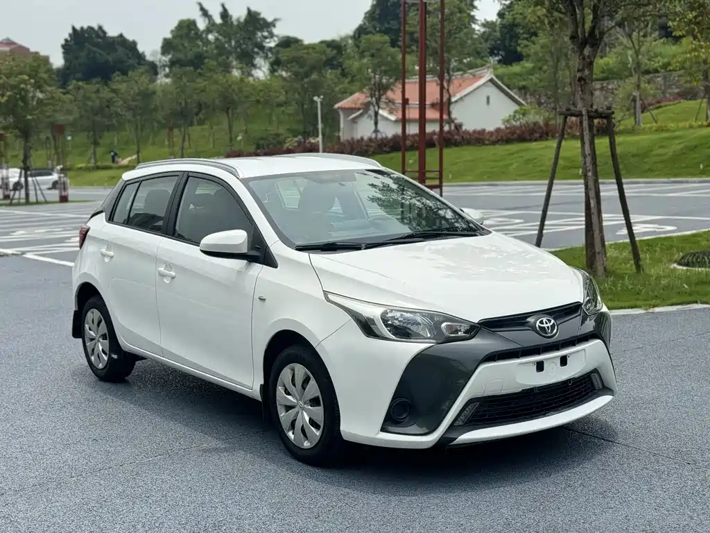 Toyota Yaris L 2017