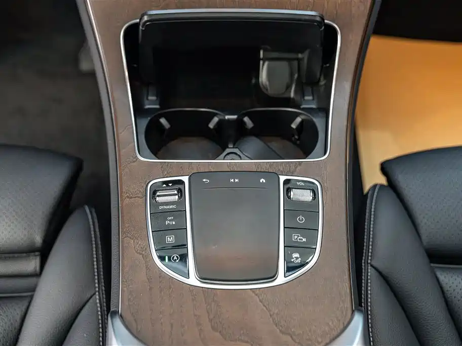 Mercedes-Benz GLC 2022 — фото 15
