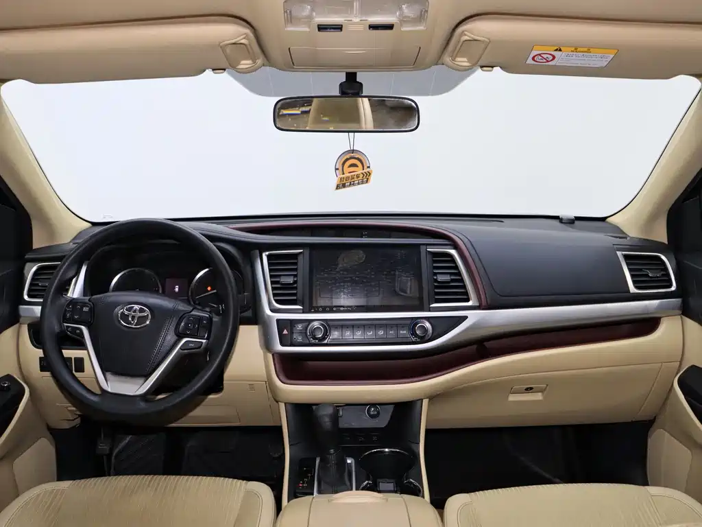 Toyota Highlander 2017 — фото 18