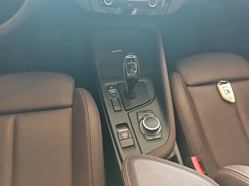 BMW X1 2022 — фото 14