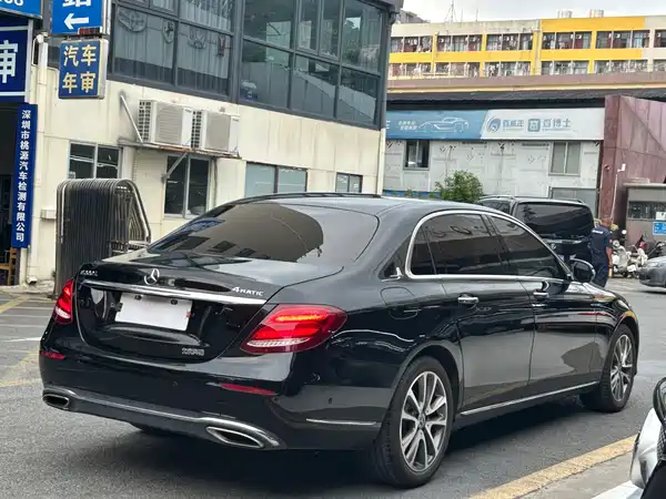 Mercedes-Benz E-Class 2018