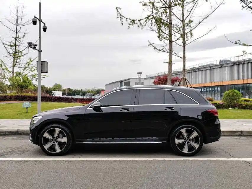 Mercedes-Benz GLC 2020