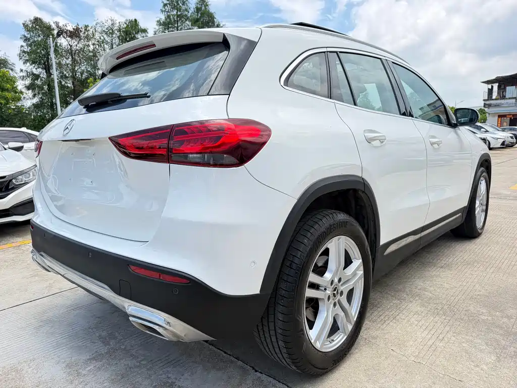 Mercedes-Benz GLA 2022 — фото 5