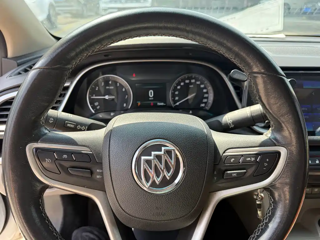 Buick Excelle 2018 — фото 11