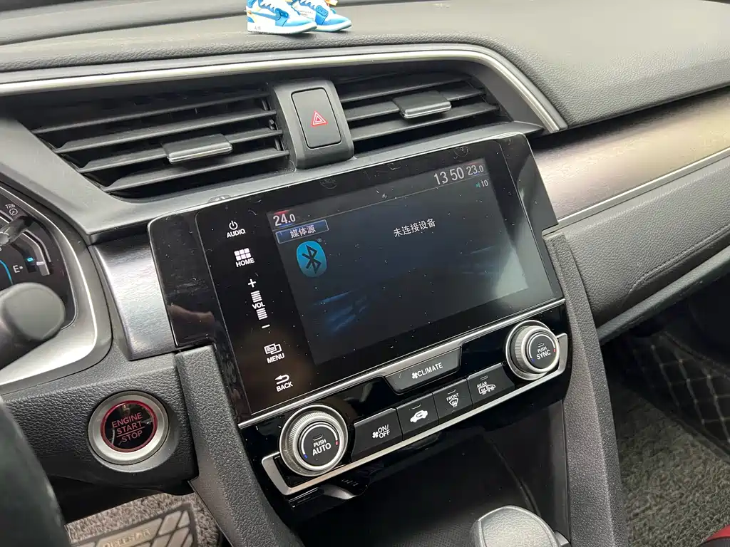Honda Civic 2019 — фото 15