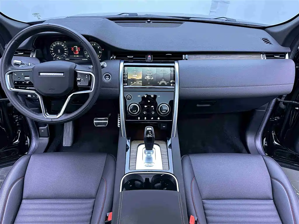 Land Rover Discovery Sport 2022 — фото 12