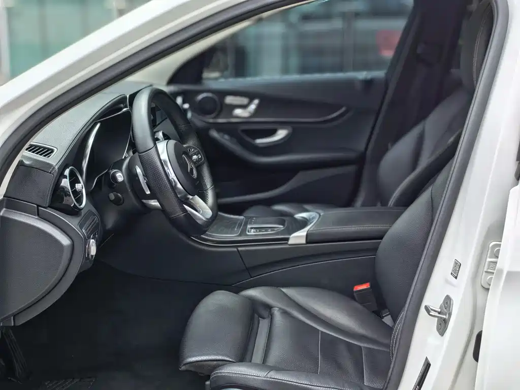 Mercedes-Benz C-Class 2020 — фото 12