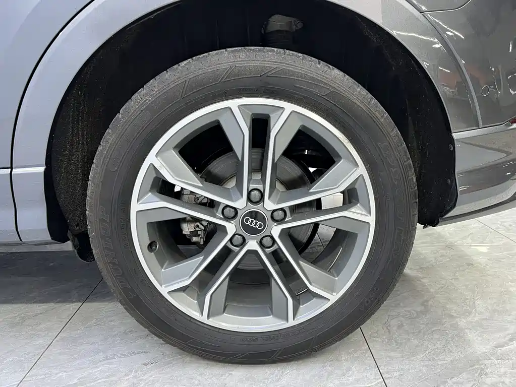 Audi Q3 2023 — фото 20