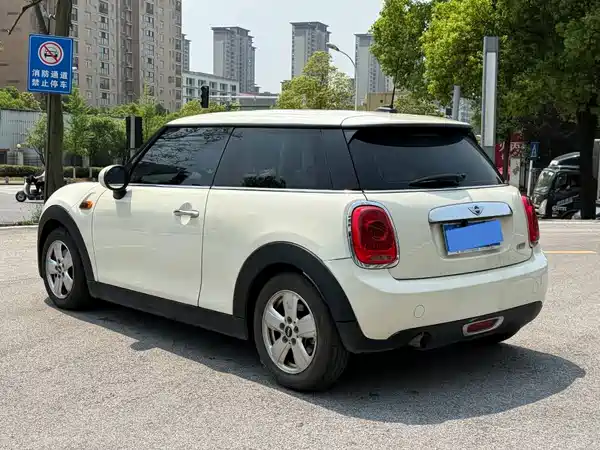 MINI 2014