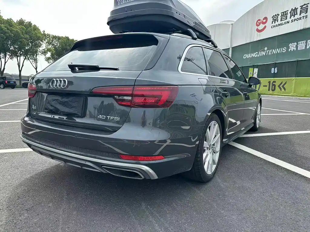 Audi A4 2020 — фото 10