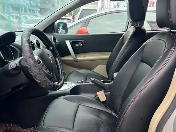 Nissan Qashqai 2010