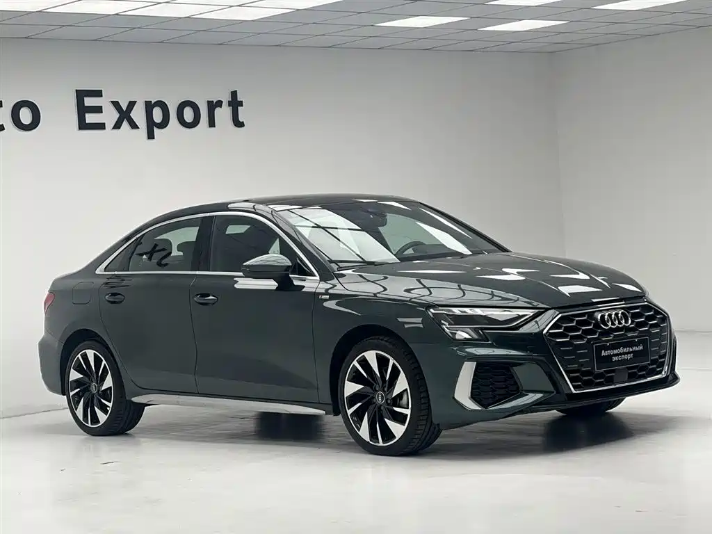 Audi A3 2023 — фото 3