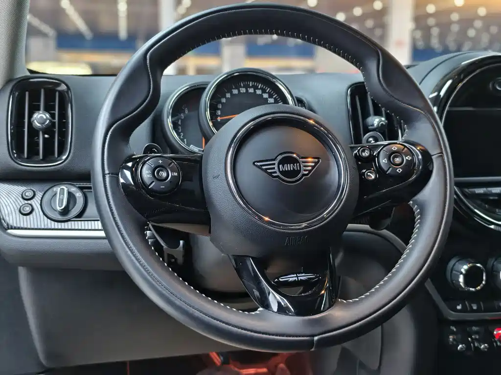 MINI Countryman 2020 — фото 8